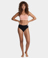 Seamless Mid-Brief Waist